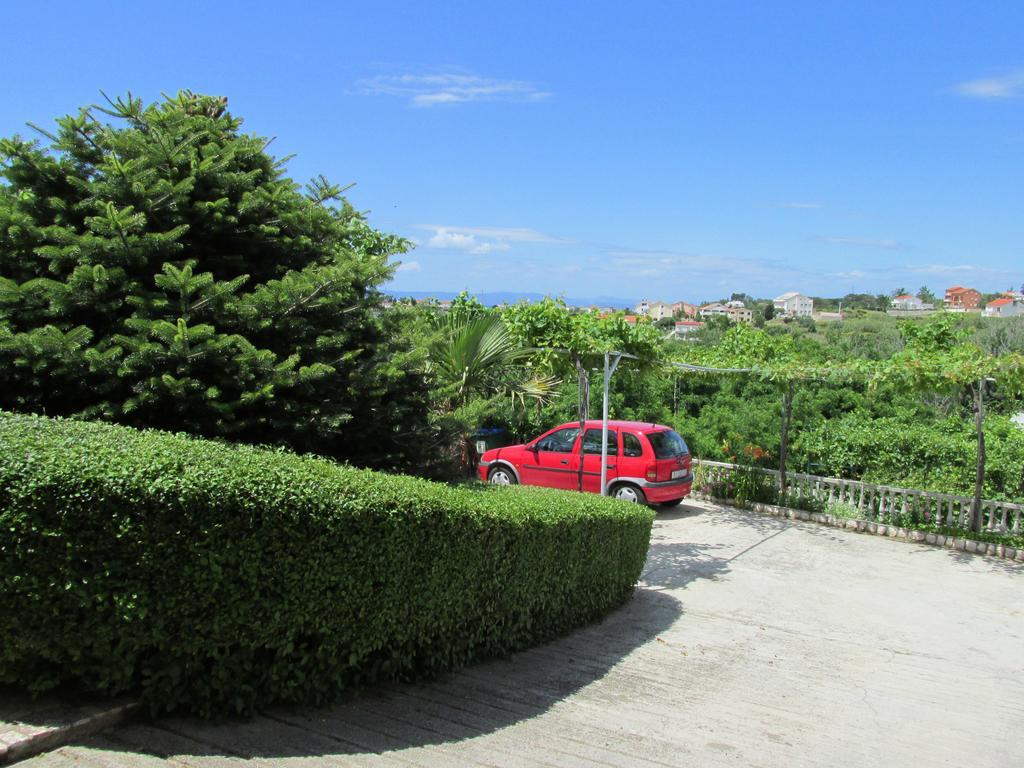 Apartmani Roza Lopar Exterior photo