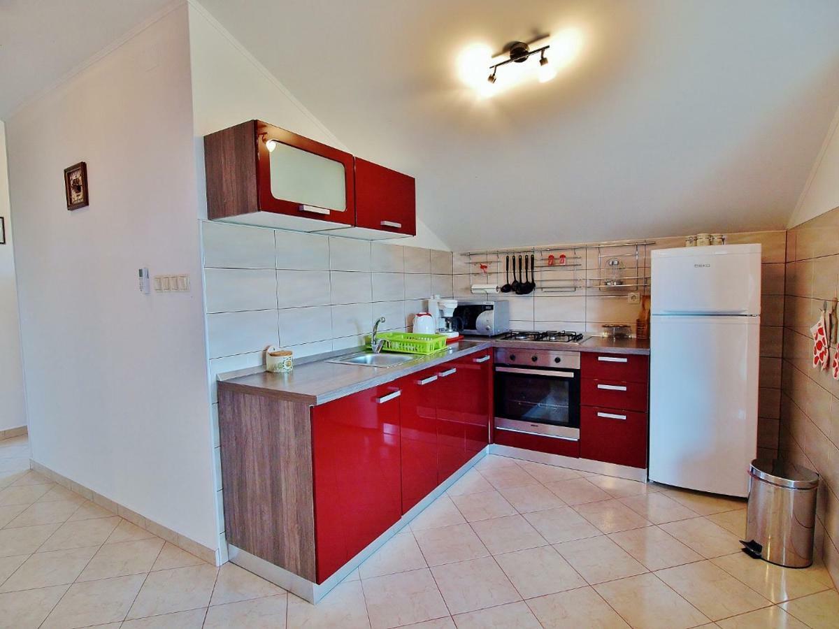 Apartmani Roza Lopar Exterior photo